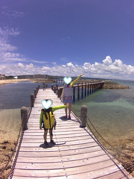 サンマリーナビーチ海上遊歩道